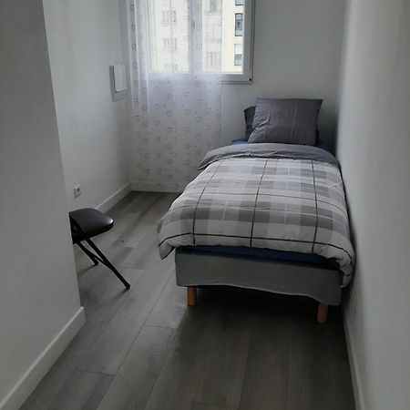 Appartement Cosy De Centre Ville Шарантон-льо-Пон Екстериор снимка